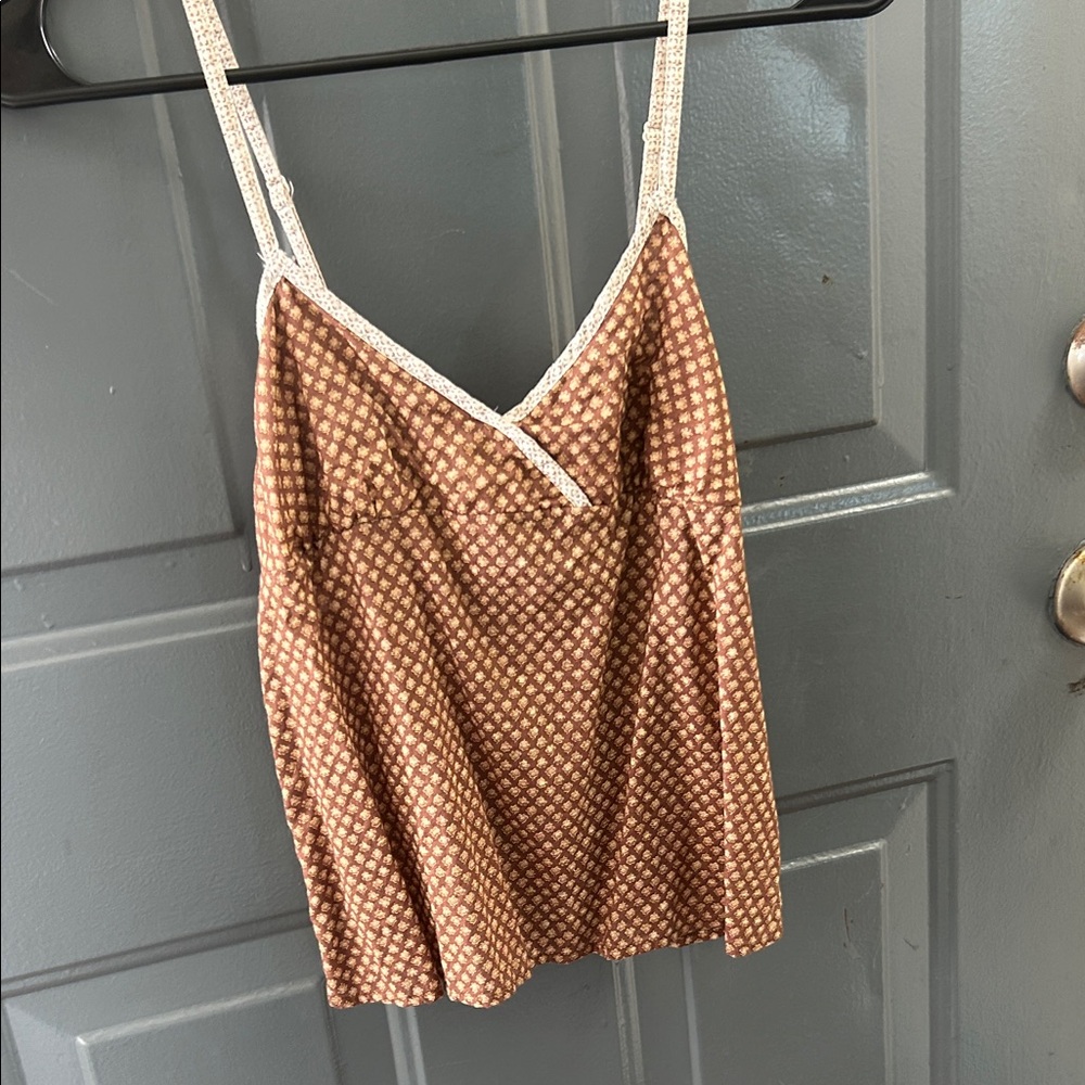 Brown & White Women's open back Top